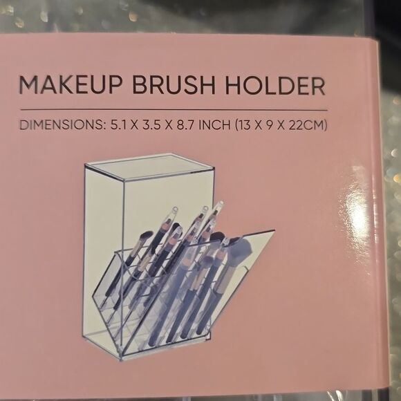 At Home Acrylic Makeup Brush Holder & More - Picture 5 of 6